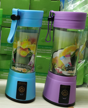 Portable Blender With USB Rechargeable Portable Electric Mini Juicer